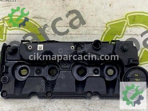 Volkswagen Passat Külbütör Kapağı 03L103469AE çıkma parça