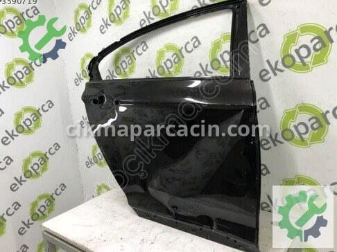 Volkswagen Passat Sağ Arka Kapı 3G5833056 çıkma parça