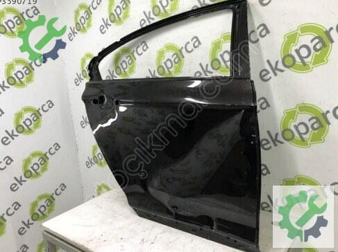 Volkswagen Passat Sağ Arka Kapı 3G5833056 çıkma parça