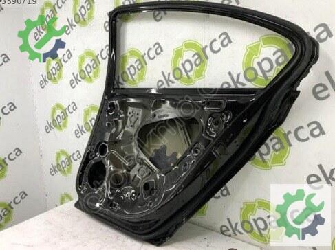 Volkswagen Passat Sağ Arka Kapı 3G5833056 çıkma parça