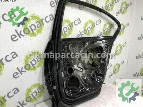 Volkswagen Passat Sağ Arka Kapı 3G5833056 çıkma parça