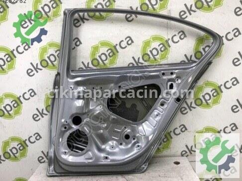 Volkswagen Passat Sağ Arka Kapı 3G5833056 çıkma parça