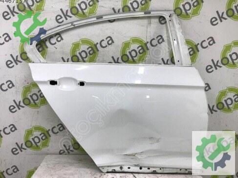 Volkswagen Passat Sağ Arka Kapı çıkma parça
