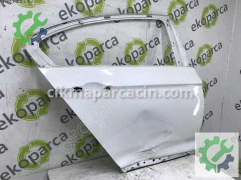 Volkswagen Passat Sağ Arka Kapı 3G5833056 çıkma parça
