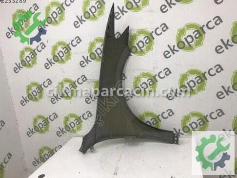 Volkswagen Passat Sol Ön Çamurluk 3G0821021 çıkma parça