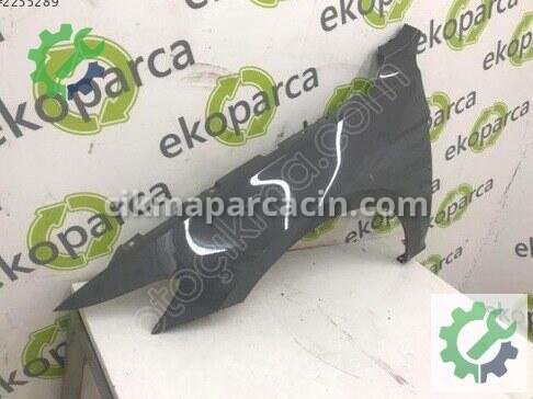 Volkswagen Passat Sol Ön Çamurluk 3G0821021 çıkma parça