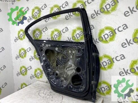 Volkswagen Passat Sol Arka Kapı 3G5833055 çıkma parça