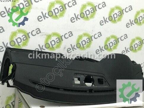 Volkswagen Passat Torpido 3G1857003 çıkma parça