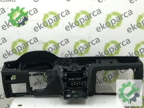 Volkswagen Passat Torpido 3G1857003 çıkma parça