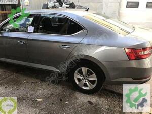 VOLKSWAGEN PASSAT 2015 2024 ARKA TRAVERS DOLU 3Q0505235Q