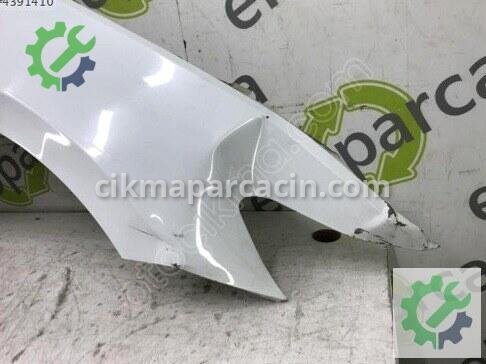 Volkswagen Passat Sağ Ön Çamurluk 3G0821022 çıkma parça