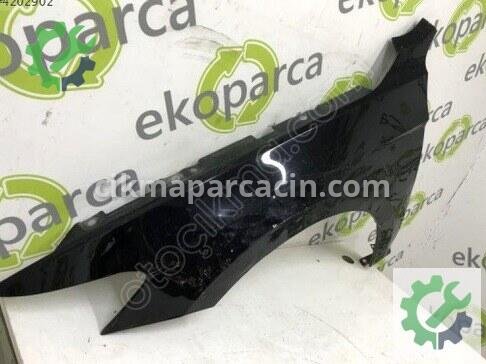 Volkswagen Passat Sol Ön Çamurluk 3G0821021 çıkma parça