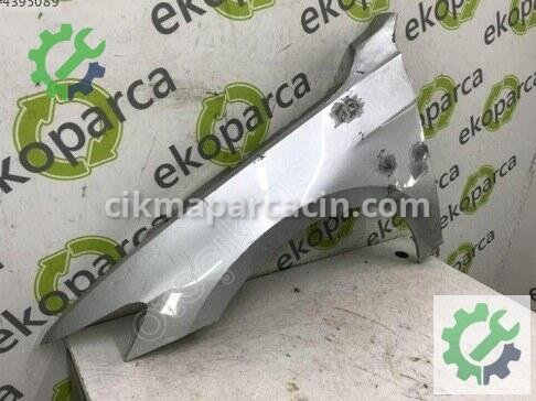Volkswagen Passat Sol Ön Çamurluk 3G0821021 çıkma parça