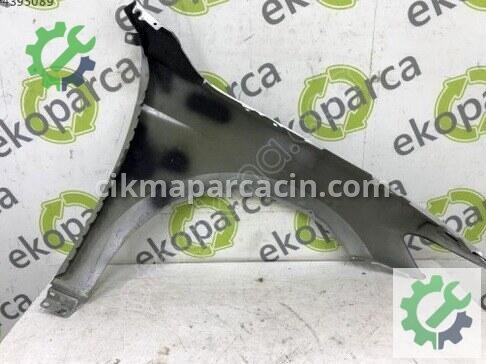 Volkswagen Passat Sol Ön Çamurluk 3G0821021 çıkma parça