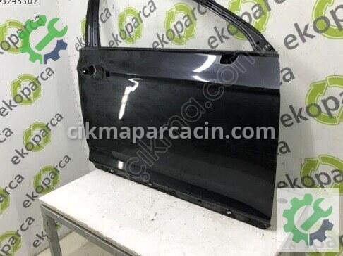 Volkswagen Passat Sağ Ön Kapı 3G0831056 çıkma parça