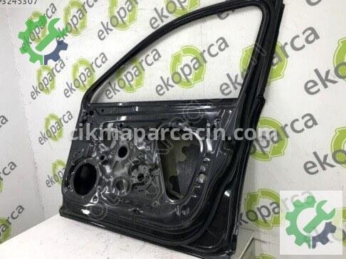 Volkswagen Passat Sağ Ön Kapı 3G0831056 çıkma parça