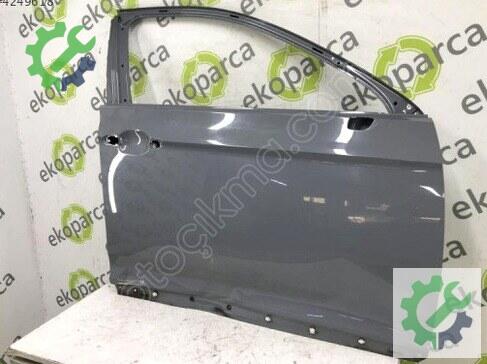 Volkswagen Passat Sağ Ön Kapı 3G0831056 çıkma parça