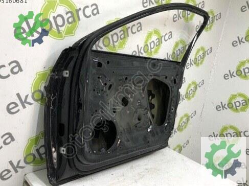 Volkswagen Passat Sağ Ön Kapı 3G0831056 çıkma parça