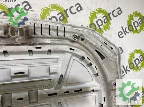 Volkswagen Passat Kaput 3G0823031 çıkma parça