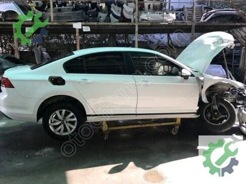 Volkswagen Passat Koltuk 5Q4881105Q çıkma parça