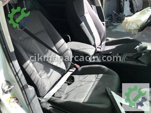 Volkswagen Passat Koltuk 5Q4881105Q çıkma parça