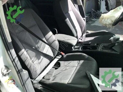 Volkswagen Passat Koltuk 5Q4881105Q çıkma parça