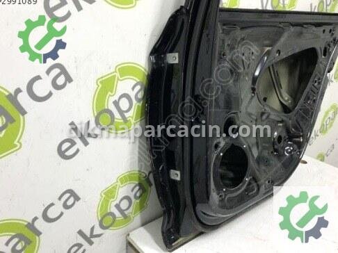 Volkswagen Passat Sağ Arka Kapı 3G5833056 çıkma parça