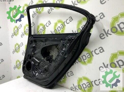 Volkswagen Passat Sağ Arka Kapı 3G5833056 çıkma parça
