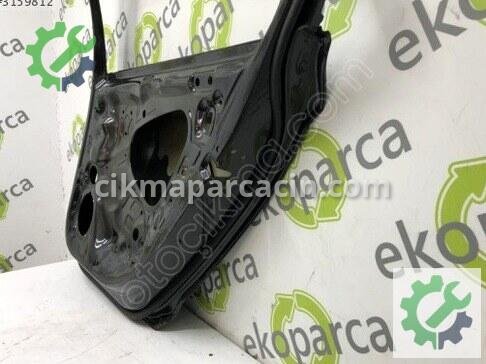 Volkswagen Passat Sağ Arka Kapı 3G5833056 çıkma parça