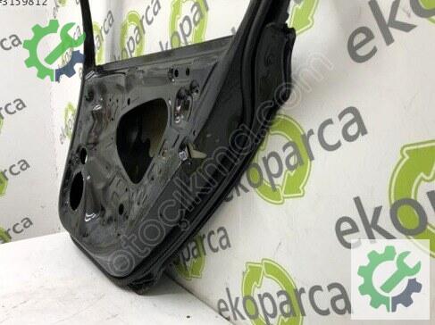 Volkswagen Passat Sağ Arka Kapı 3G5833056 çıkma parça