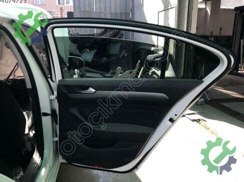 Volkswagen Passat Sağ Arka Kapı 3G5833056 çıkma parça