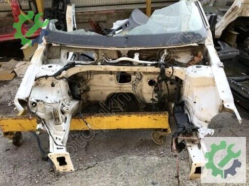 Volkswagen Passat Sağ Ön Marşpiyel Sacı 3G0810136 çıkma parça