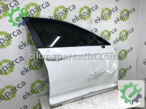 Volkswagen Passat Sağ Ön Kapı 3G0831056 çıkma parça