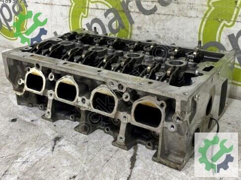 Volkswagen Passat Silindir Kapağı 05E103404K çıkma parça
