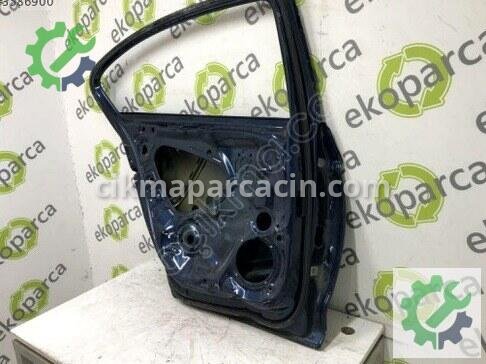 Volkswagen Passat Sol Arka Kapı 3G5833055 çıkma parça