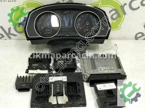 Volkswagen Passat Gösterge Paneli 3G0920751G çıkma parça