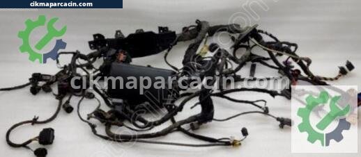 Volkswagen Passat Motor Tesisatı çıkma parça