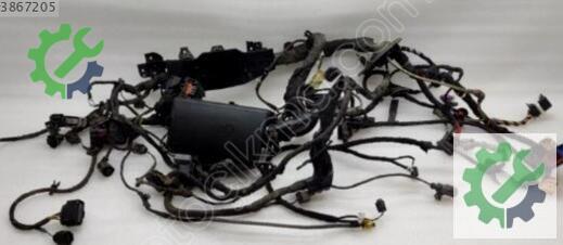 Volkswagen Passat Motor Tesisatı çıkma parça