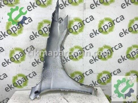 Volkswagen Passat Sol Ön Çamurluk 3G0821021 çıkma parça