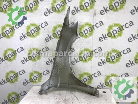 Volkswagen Passat Sol Ön Çamurluk 3G0821021 çıkma parça