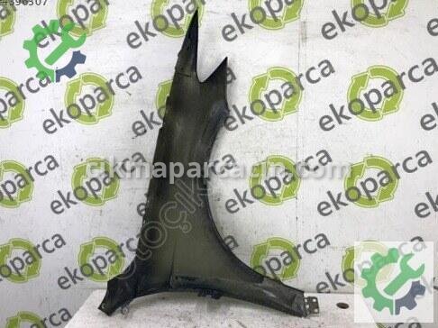 Volkswagen Passat Sol Ön Çamurluk 3G0821021 çıkma parça