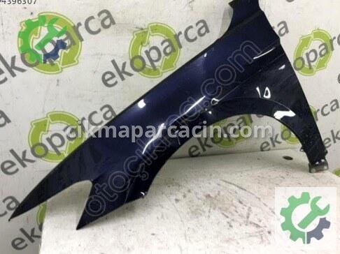 Volkswagen Passat Sol Ön Çamurluk 3G0821021 çıkma parça