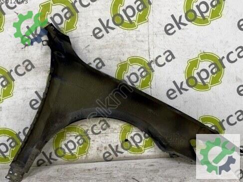 Volkswagen Passat Sol Ön Çamurluk 3G0821021 çıkma parça