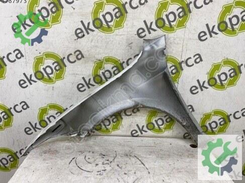 Volkswagen Passat Sağ Ön Çamurluk 3J0821022 çıkma parça