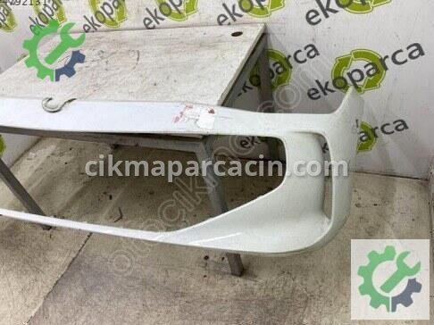 Volkswagen Passat Ön Tampon 3J0807221 çıkma parça