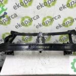 VOLKSWAGEN PASSAT 2024 2026 ÖN TAMPON DEMİRİ 3J0807109C