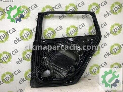 Volkswagen Passat Sağ Arka Kapı 3J0833052A çıkma parça