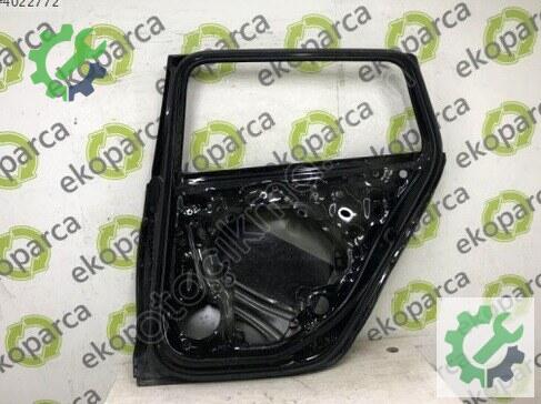 Volkswagen Passat Sağ Arka Kapı 3J0833052A çıkma parça
