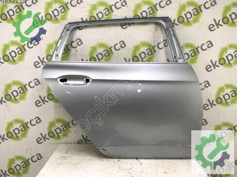 Volkswagen Passat Sağ Arka Kapı 3J0833052A çıkma parça