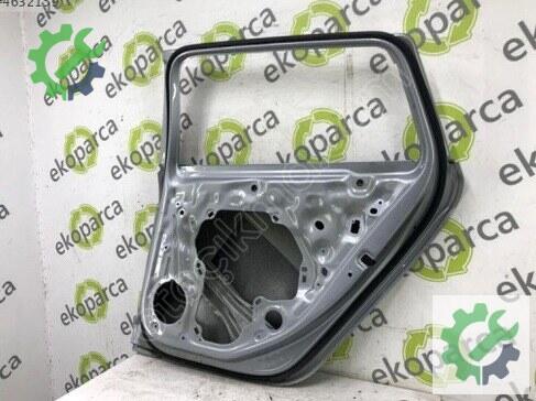 Volkswagen Passat Sağ Arka Kapı 3J0833052A çıkma parça